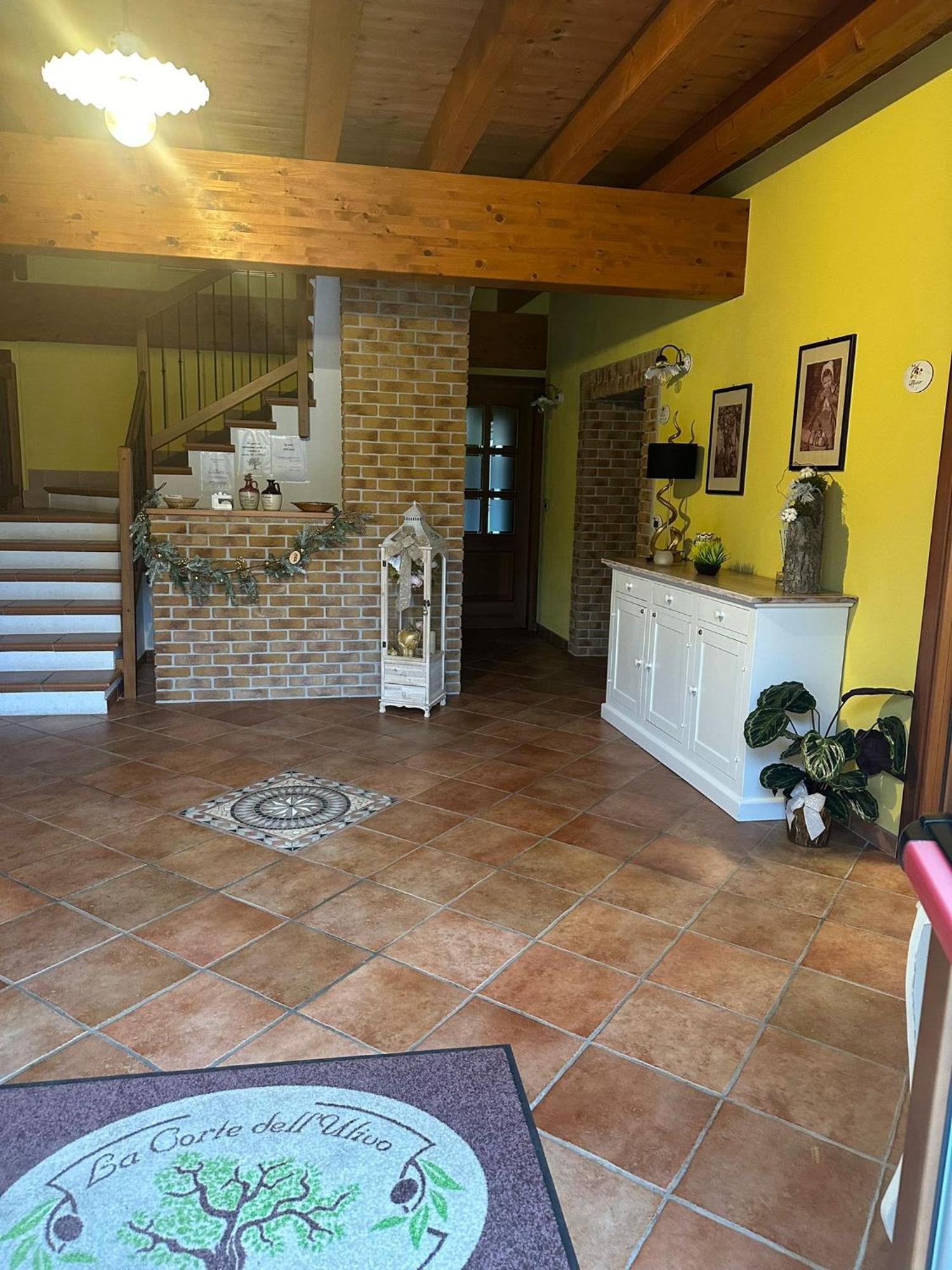 La Corte Dell'Ulivo Polazzo Buitenkant foto
